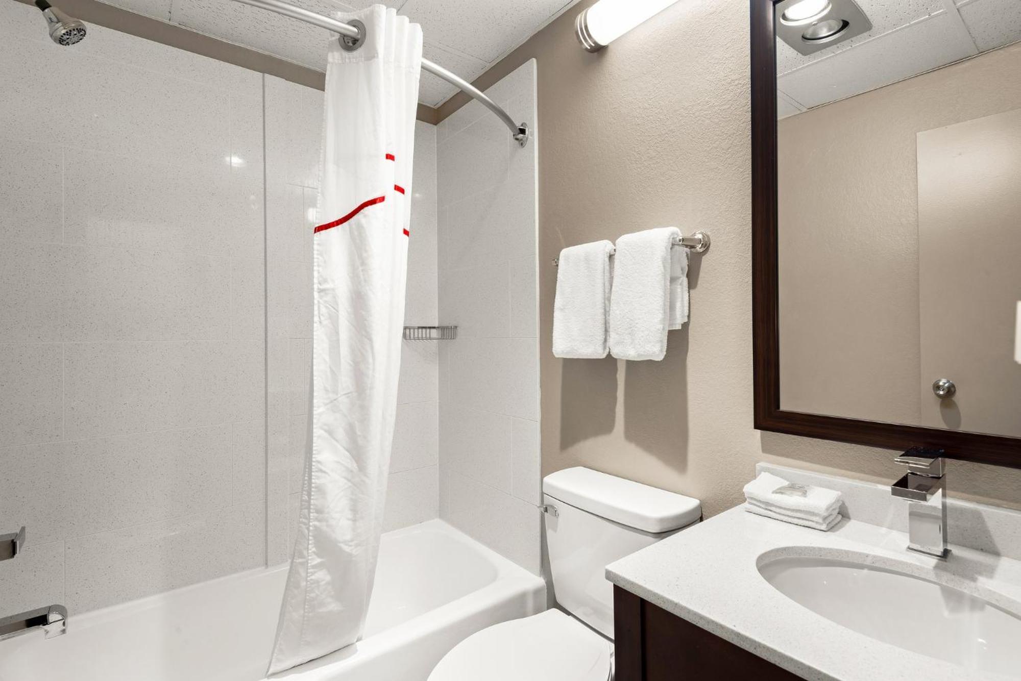 Red Roof Inn Norwich Екстериор снимка