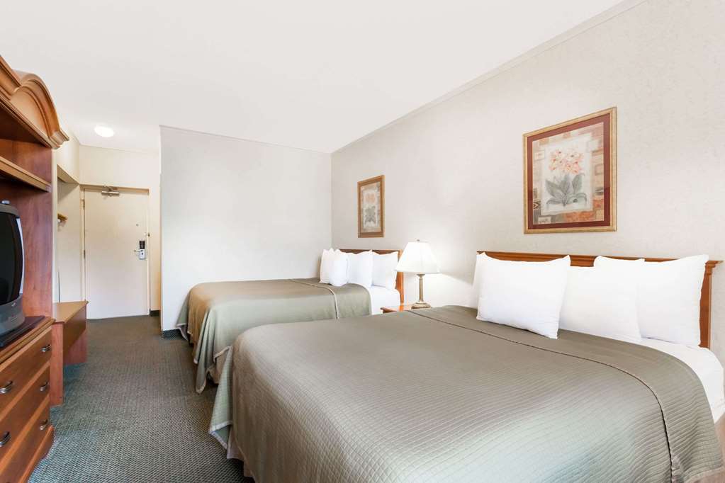 Red Roof Inn Norwich Стая снимка